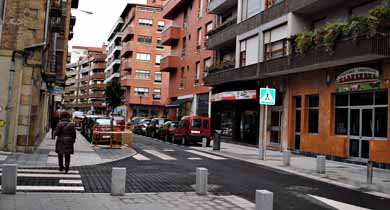 Las obras en la calle Luis Urrengoetxea han durado 3 meses.