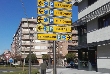 El Ayuntamiento de Amorebieta instala 43 señales para facilitar la búsqueda de aparcamiento