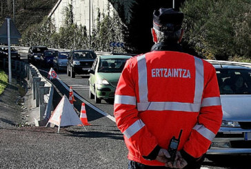 Cuatro personas resultan heridas en Amorebieta tras un accidente entre cuatro vehículos en la N-634