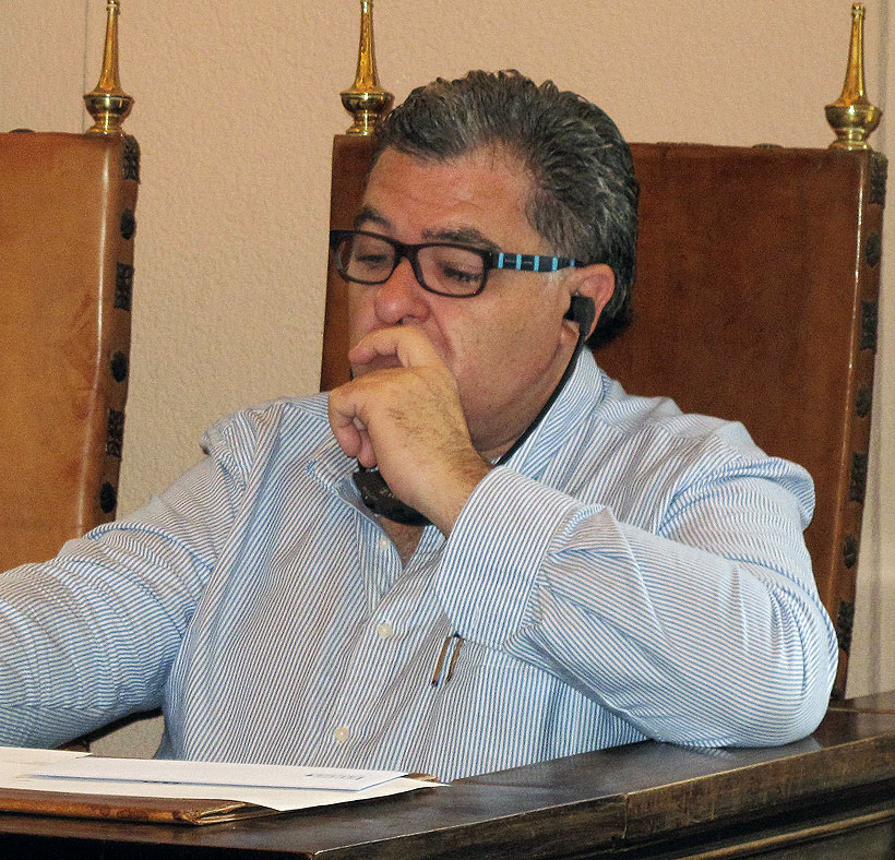 La Ertzaintza detiene al concejal del PP de Durango acusado de un delito de abuso sexual