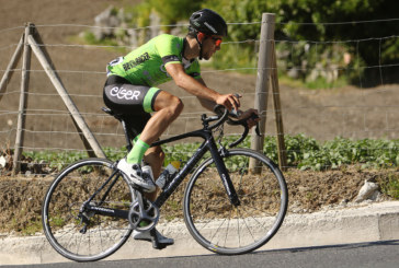 El equipo ciclista Eiser Hirumet debuta en el Tour du Beaujolais