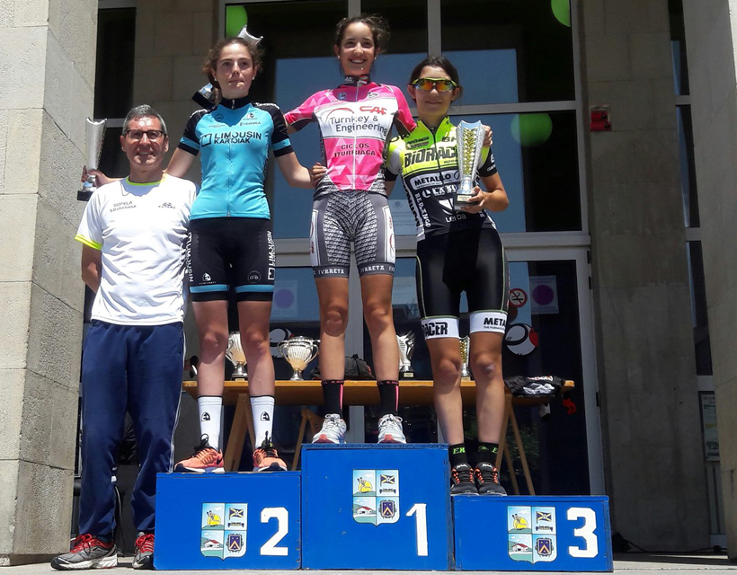 Doble triunfo de Lourdes Oyarbide y victorias de Amaia Lartitegi y Maialen Aramendia