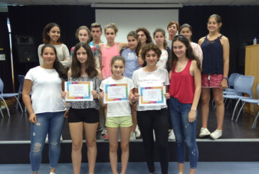 Maite Robles gana el concurso de la agenda escolar de Berriz