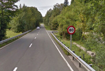 Dos personas resultan heridas al volcar su vehículo en Urkiola