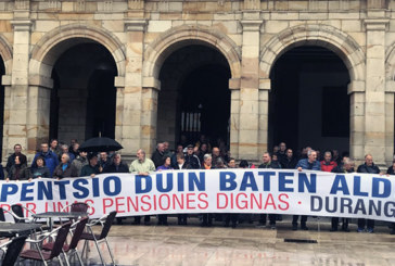 Trenes especiales de ida y vuelta para la manifestación de pensionistas de esta tarde en Bilbao