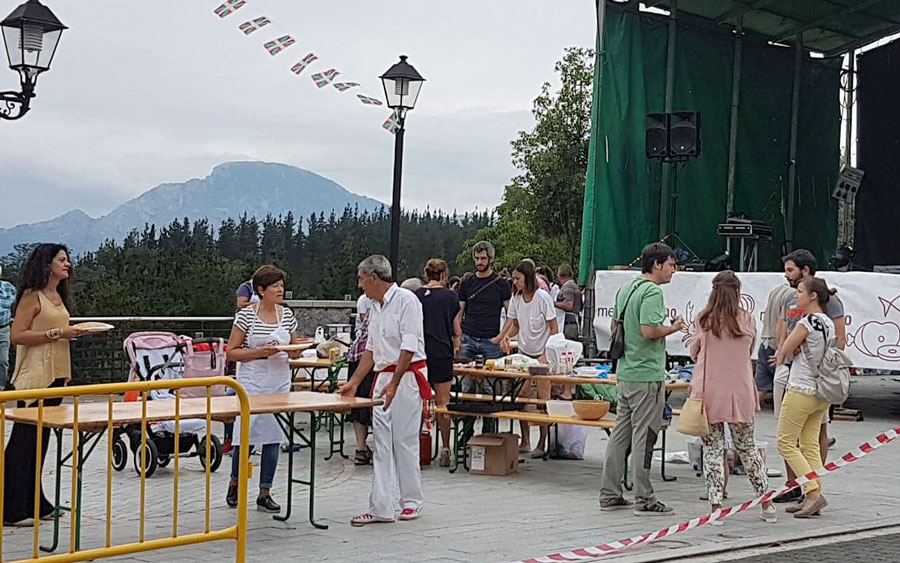 El aroma a tortilla envuelve Garai