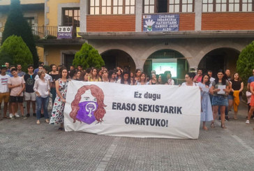 La Brigada Feminista detiene una agresión a un grupo de chicas en fiestas de Zaldibar