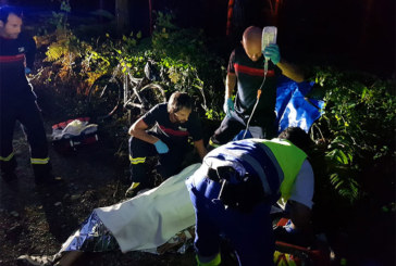 Un ciclista de 51 años es rescatado por los bomberos al caer en una pista forestal en Axpe