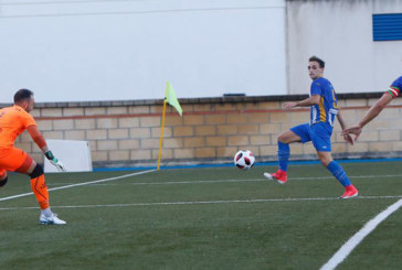 Dolorosa derrota de la Cultural, que cae en el descuento en el Sardinero