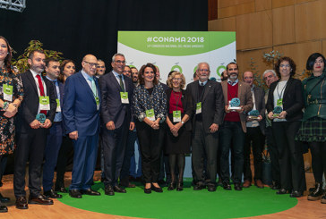 Manuela Carmena entrega a Durango el Premio Conama por potenciar las energías renovables