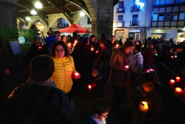 Una procesión con velas prolonga las protestas ciudadanas por un Durango con más parques