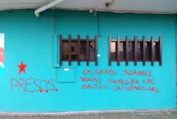 El batzoki de Iurreta amanece con pintadas en apoyo a los presos