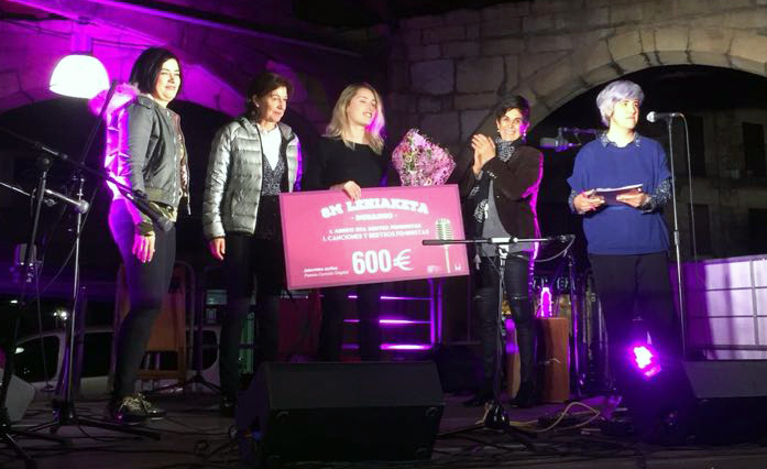Irati Bilbao, Amaiur Azkarate y Leire eta Brianna, finalistas de Durango del Kantaldi Feminista