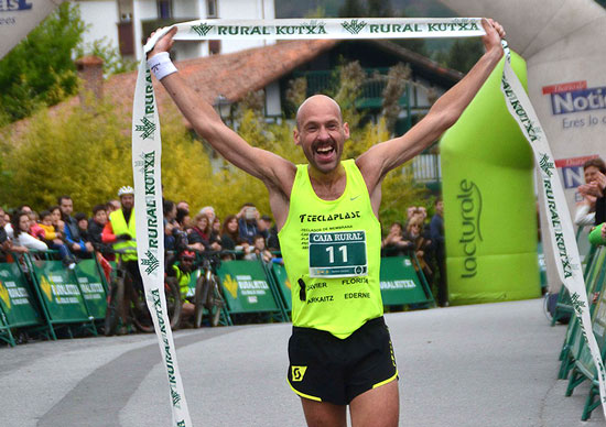 Sexto triunfo consecutivo de Oier Ariznabarreta en la media maratón de montaña de Bera
