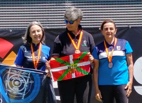 La arquera Lidia Cañete conquista su primer Campeonato de España