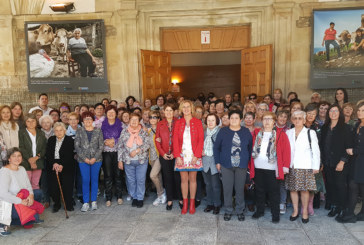 Mujeres baserritarras reivindican en Durango su papel en el desarrollo del medio rural vasco