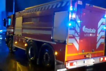 Incendio sin heridos en una empresa de Amorebieta