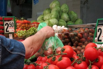 Iurreta renueva su campaña de bonos para alimentos frescos destinados a familias vulnerables