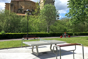 El parque Zubiondo de Amorebieta incorpora dos nuevas zonas de recreo con mesas de ping-pong