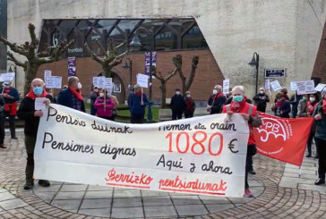 El Movimiento de Pensionistas de Berriz inicia una recogida de firmas en demanda de un Centro de Día