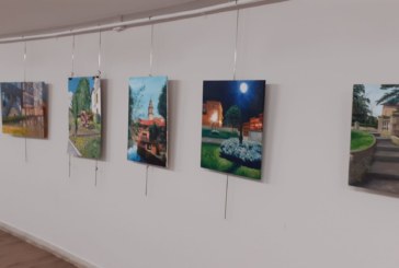 Éxito de asistencia a la exposición colectiva del taller municipal de pintura en su primer fin de semana