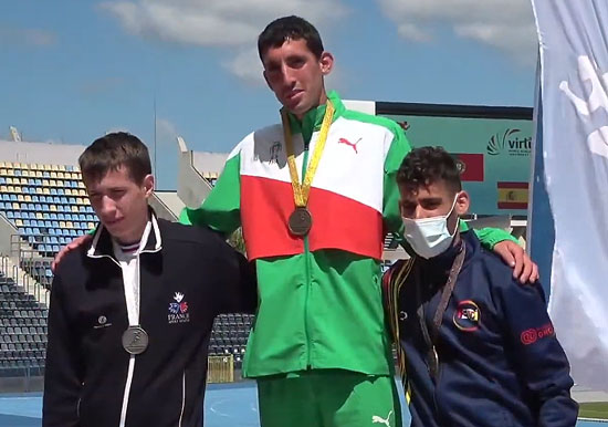 El durangarra Asier Agirre logra un bronce y un cuarto puesto en el Mundial de atletismo