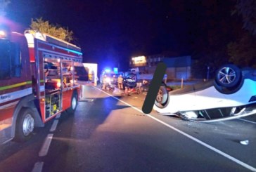 Noche agitada para los bomberos de Iurreta con un accidente de tráfico y un incendio en Amorebieta-Etxano