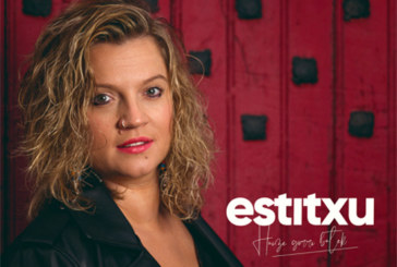La televisiva Estitxu estrena disco en el Musikaldia de Iurreta