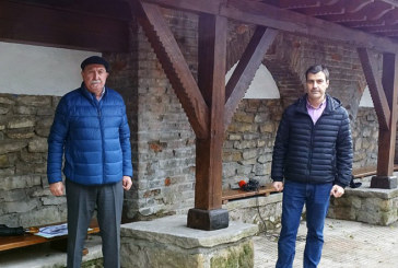 Restaurada en Zaldibar la única marquesina de Bizkaibus catalogada como bien cultural municipal