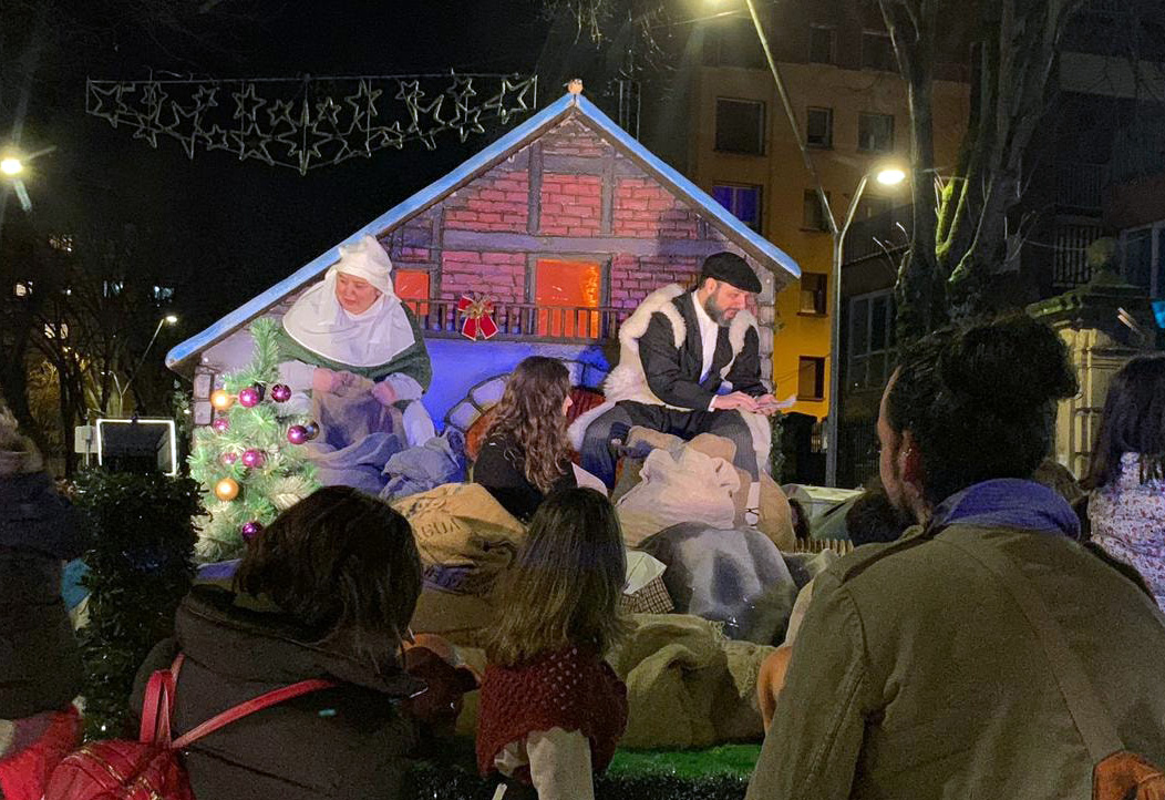 La magia de la Navidad recorre las calles de Durangaldea