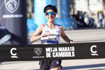 Gurutze Frades gana con autoridad en la Mitja Marató de Cambrils