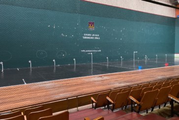 La Diputación aporta 488.316 euros para reformar el frontón de Ezkurdi
