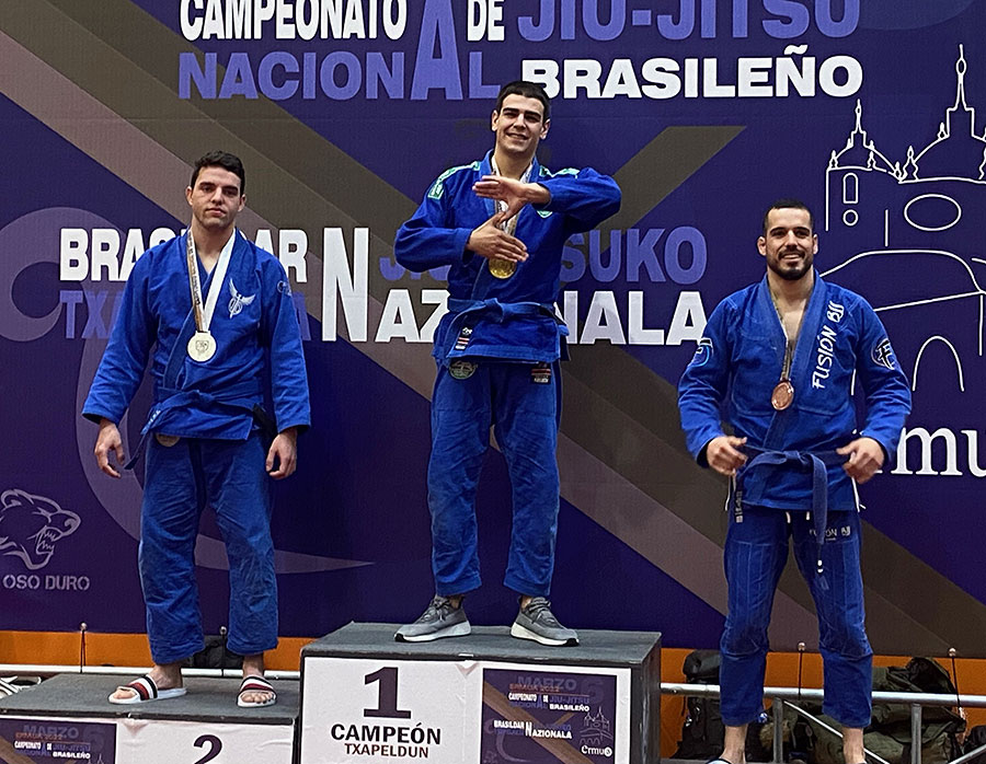 Durango Fight Factory se cuelga <br/>4 medallas en el Campeonato Nacional de jiu jitsu brasileño