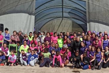 La ‘milla morea’ pone en marcha a Iurreta en favor de la igualdad
