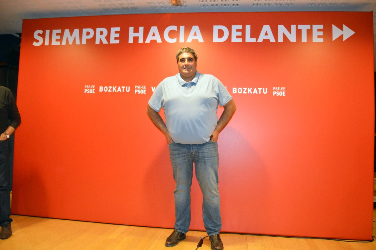 El socialista Fernando Castillo deja la política municipal tras 21 años de concejal en Durango y Abadiño