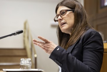Elkarrekin Podemos vuelve a interpelar a la consejera de Salud sobre el hospital de Durango