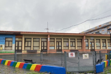Las obras para rehabilitar la antigua escuela de Apatamonasterio comenzarán en verano