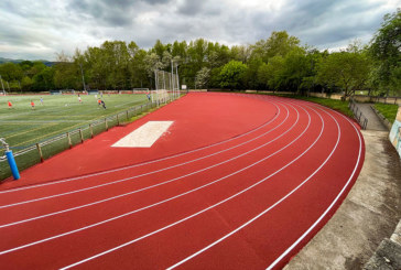 El polideportivo Larrea renueva su pista de atletismo y su sala fitness