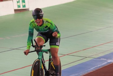 Ziortza Isasi brilla en el Campeonato de España de pista con una medalla de oro y otra de plata