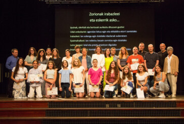 Julene Azpeitia literatur lehiaketak baditu 42. edizioko saridunak