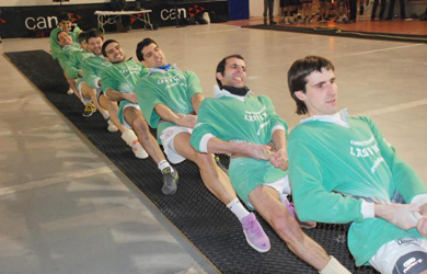El equipo de sokatira de Abadiño se luce en el Torneo Internacional de Laukiz