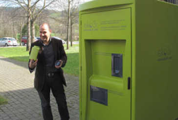 Fomentan el reciclaje de aceite doméstico con la instalación de dos contenedores