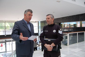 El número de delitos desciende pese a los 379 robos de 2009