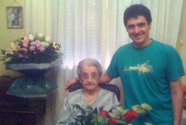 María Mendibe cumple 100 años