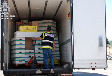 Descubren 102 kilos de speed en un cargamento de flores