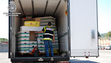 Descubren 102 kilos de speed en un cargamento de flores