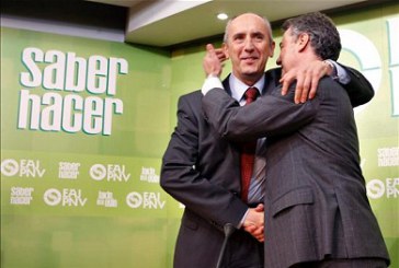 El PNV pacta con el PSOE el “cumplimiento íntegro” del Estatuto de Gernika