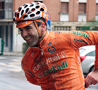 ???Ser ciclista profesional ha sido el premio al trabajo realizado???