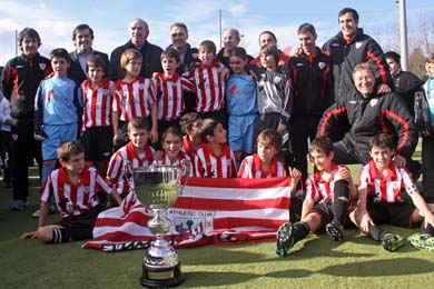 El Athletic conquista la Amorebieta-Etxano Cup