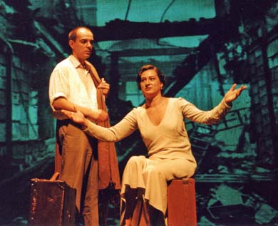 Teatro Meridional da vida de nuevo a Miguel Hernández